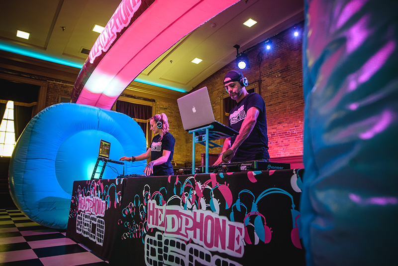 Headphone Disco Inflatable Giant Headphone DJ Booths